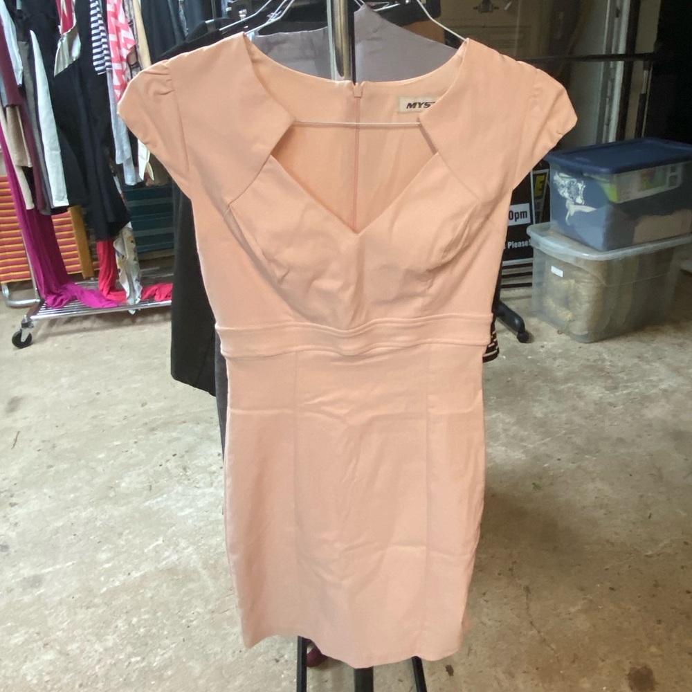 Baby pink business dress. :))